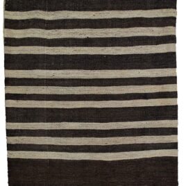 alt="Vintage Turkman Tobreh bag with cream background and minimalist motif" alt="Handwoven tribal storage bag from Northeast Iran in neutral tones" alt="Minimalist Persian nomadic bag in cream with simple design" alt="Stylish vintage Turkman bag with natural wool and subtle motif"