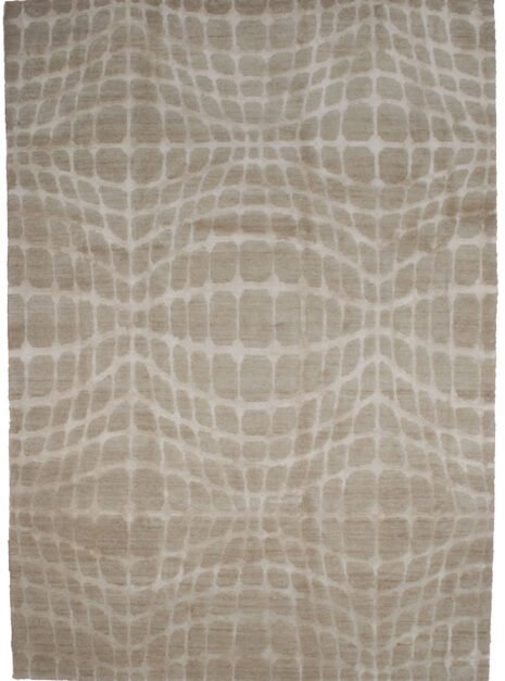 alt="Assioma rug from Geometria Part Silk collection with algebraic design" alt="Contemporary Persian rug made of handspun wool and silk" alt="Luxury fine-weave rug with natural dyes and modern geometric pattern" alt="Silk-blend Persian rug with bold algebraic design from Geometria collection"