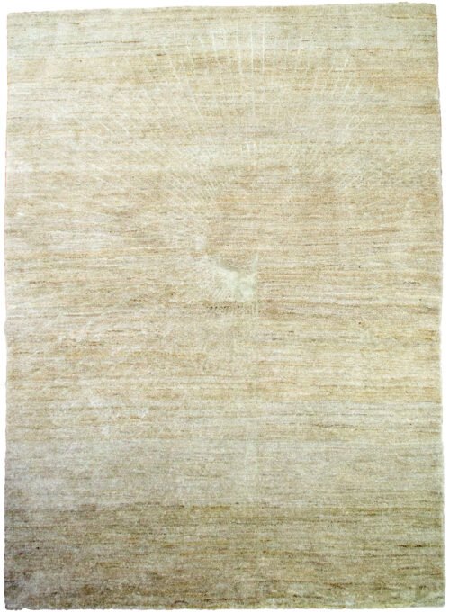 alt="Prisma Geometria rug with algebraic geometric design in part silk" alt="Luxury Persian rug with natural dyes and fine weave" alt="Contemporary silk and wool rug from Iran Geometria collection" alt="Modern Persian rug with Prisma pattern and soft sheen"