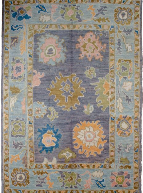 alt="Ushak rug with Harchang design and purple field" alt="Turkish Ushak carpet with duck egg blue border and antique finish" alt="Handwoven Ushak rug with all-over pattern in natural dyes" alt="Customisable Ushak rug with authentic weave and rich colour palette"