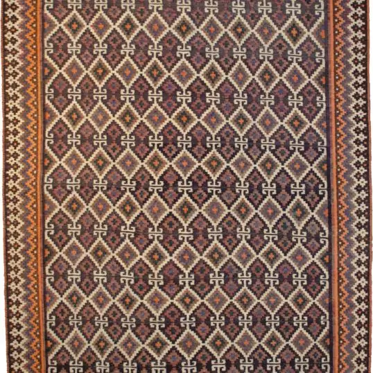 alt="Afshari kilim with rows of lozenges and jagged border" alt="Decorative tribal kilim from South Iran with harmonious colours" alt="Handwoven Persian flatweave with lozenge pattern and plain ends" alt="Afshari rug with geometric border and subtle end bands"