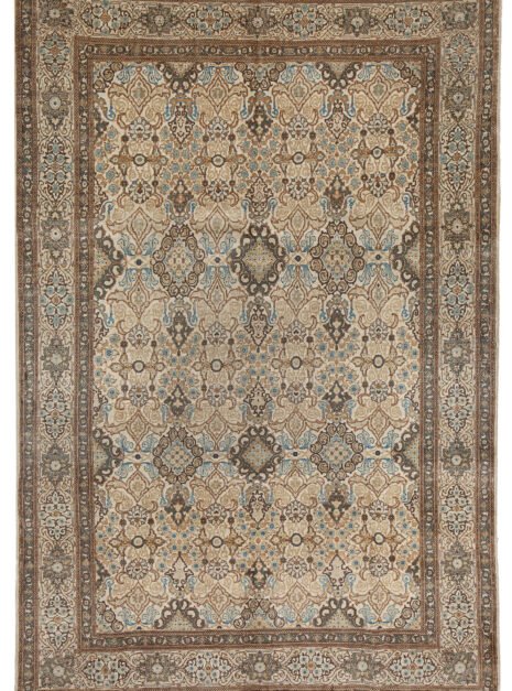 alt="Vintage Tabriz carpet with soft colours and intricate all-over design" alt="Northwest Persian rug with elegant fine weave and subtle pattern" alt="Tabriz rug with harmonious tones and traditional craftsmanship" alt="Refined Persian carpet suitable for classic and contemporary interiors"