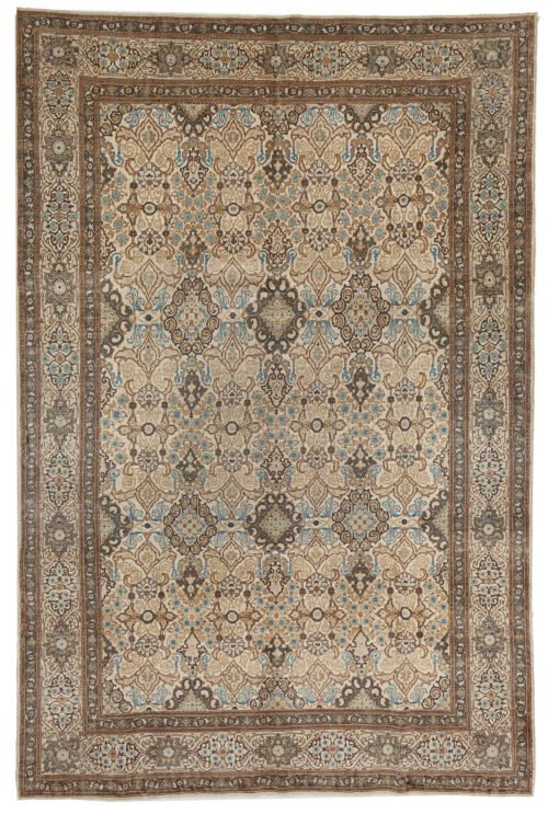 alt="Vintage Tabriz carpet with soft colours and intricate all-over design" alt="Northwest Persian rug with elegant fine weave and subtle pattern" alt="Tabriz rug with harmonious tones and traditional craftsmanship" alt="Refined Persian carpet suitable for classic and contemporary interiors"