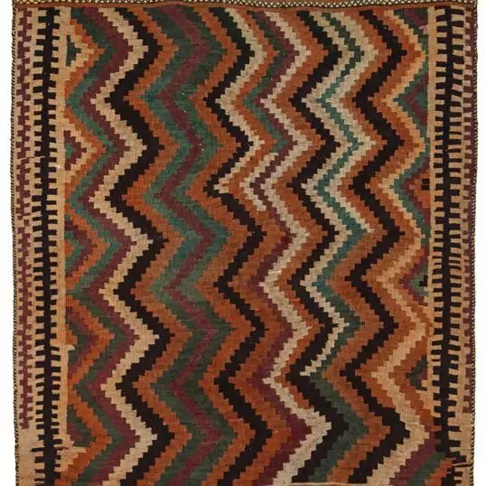 alt="Rustic Qashqai kilim with zig-zag design and tribal end finishes" alt="Handwoven Persian tribal kilim with broken borders and zig-zag pattern" alt="Authentic Qashqai flatweave with traditional motifs and decorative ends" alt="Vintage Persian kilim with tribal zig-zag design and rustic charm"