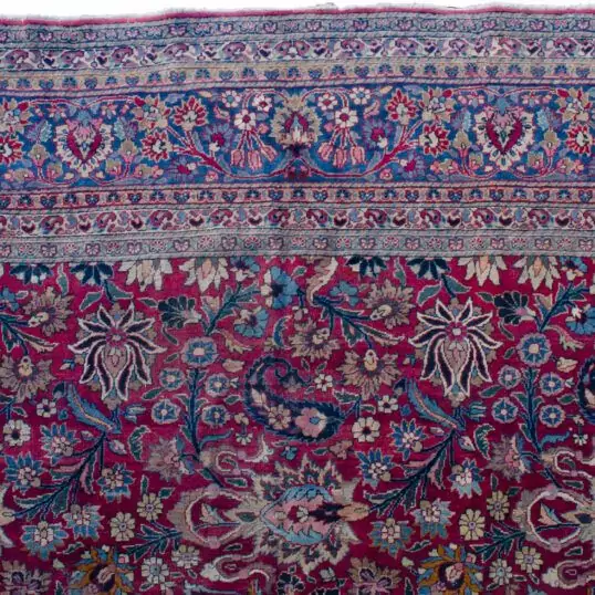 13513-Mashad-Close-up.jpg