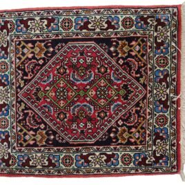 8984-Bijar-52x46cm-copy.jpg