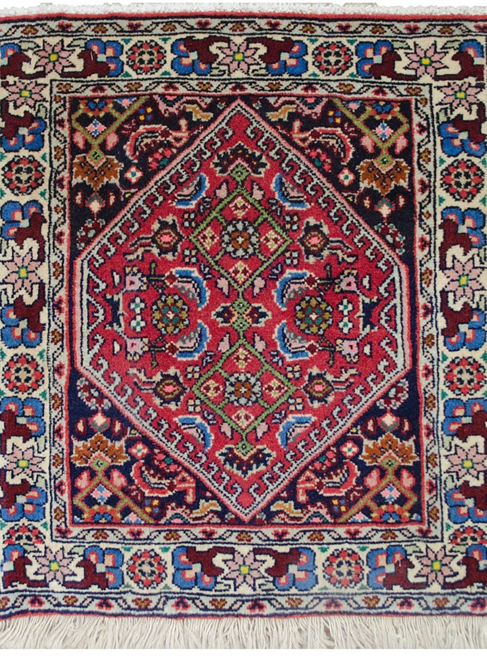 8985-Bijar-50x44cm-copy.jpg