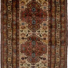 Dropbox_Mehdi-11506-Close-Up1-scaled-1.jpg