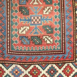 Dropbox_Mehdi-13346-Close-Up1.jpg