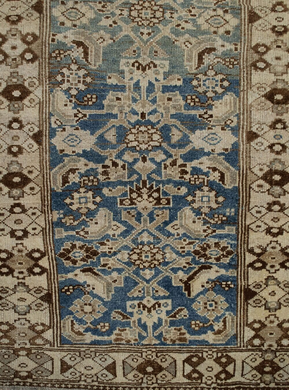 Dropbox_Mehdi-13361-Close-Up-copy-scaled-1.jpg Dropbox_Mehdi-13361-Close-Up-copy-scaled-1.jpg