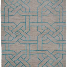 alt="Reticolo rug from Geometria collection with fine silk and wool weave" alt="Luxury Persian geometric rug in wool and silk with natural dyes" alt="Handwoven Reticolo carpet with refined pattern and elegant sheen" alt="Modern geometric Persian rug with silk highlights and fine detail"