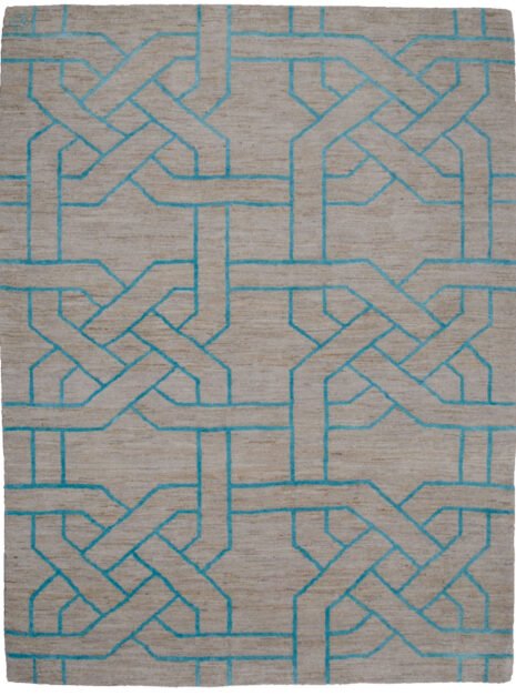 alt="Reticolo rug from Geometria collection with fine silk and wool weave" alt="Luxury Persian geometric rug in wool and silk with natural dyes" alt="Handwoven Reticolo carpet with refined pattern and elegant sheen" alt="Modern geometric Persian rug with silk highlights and fine detail"
