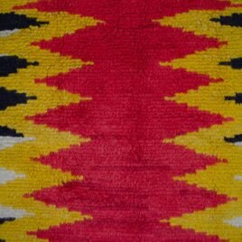 Dropbox_Mehdi-13382-Close-Up1.jpg