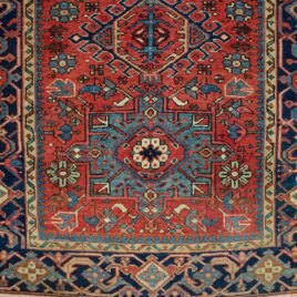 Dropbox_Mehdi-H307-Close-Up.jpg