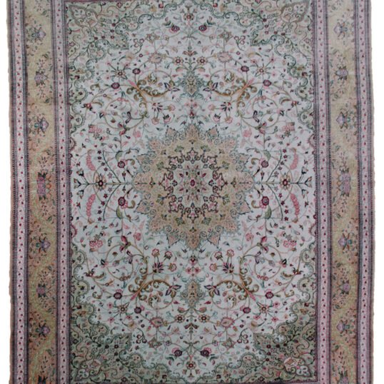 alt="Elegant vintage silk Qum carpet from Central Iran with floral design" alt="Persian Qum silk rug with harmonious colours and full silk foundation" alt="Vintage post-revolution Qum carpet with intricate silk pattern" alt="Fine Persian silk carpet with luxurious sheen and central floral motif"