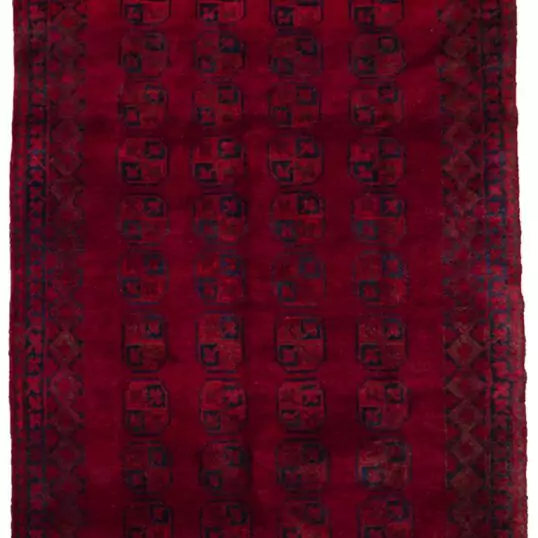 alt="Vintage Aktche Afghan carpet with elephant foot design on red ground" alt="Afghan wool rug with deep red background and tribal motifs" alt="Traditional Afghan carpet with long soft pile and geometric pattern" alt="Handwoven vintage Afghan rug in elephant foot motif"