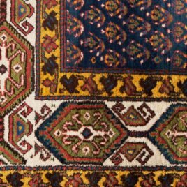 Dropbox_Mehdi-M124-Close-Up.jpg