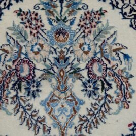 Dropbox_Mehdi-M182-Close-Up.jpg