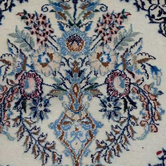 Dropbox_Mehdi-M182-Close-Up.jpg