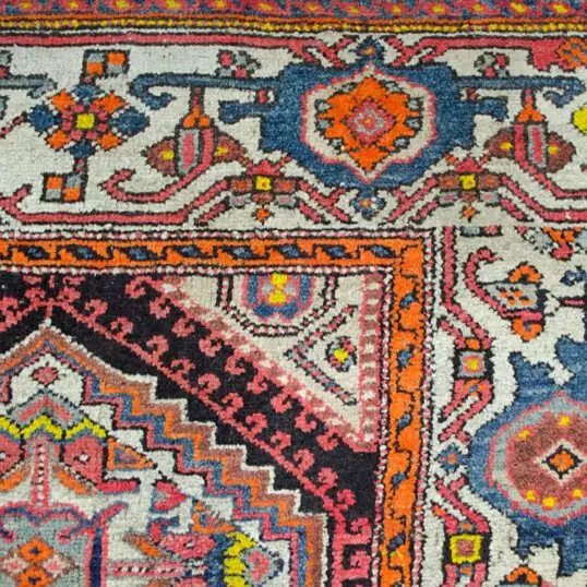 Dropbox_Mehdi-M301-Border.jpg