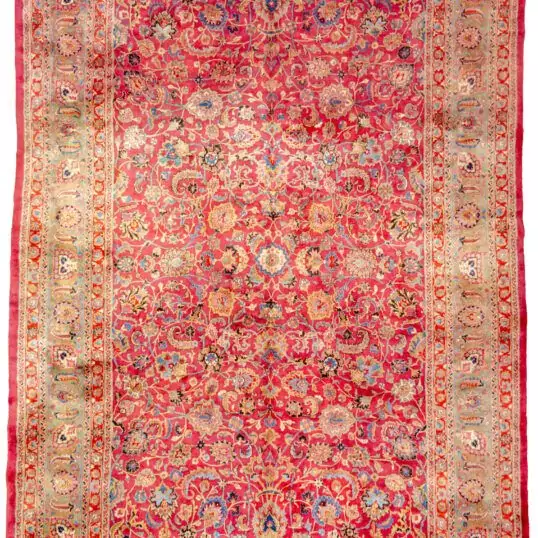 alt="Mashad carpet by Sheik Borangy with all-over floral design" alt="Signed Persian carpet with full pile and harmonious colours" alt="Elegant Mashad rug by master weaver Sheik Borangy" alt="Persian carpet for large room with refined floral pattern"