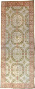 alt="Antique Alcaraz carpet with cream and green all-over design and pink border" alt="Early 20th-century Spanish rug from Alcaraz region" alt="Muted antique Spanish carpet with Moorish influence and natural ageing" alt="Historic Alcaraz rug with subtle tones and rare design"