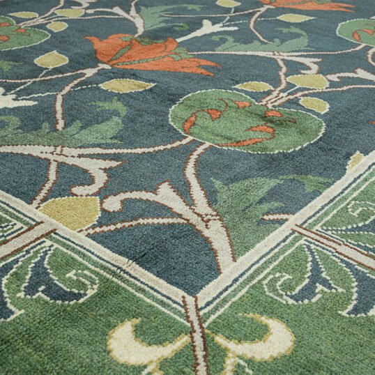 13572---303x247---002