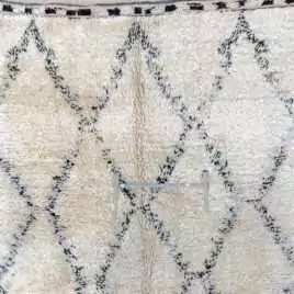 H358-Close-Up