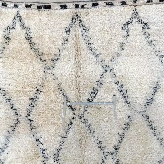 H358-Close-Up