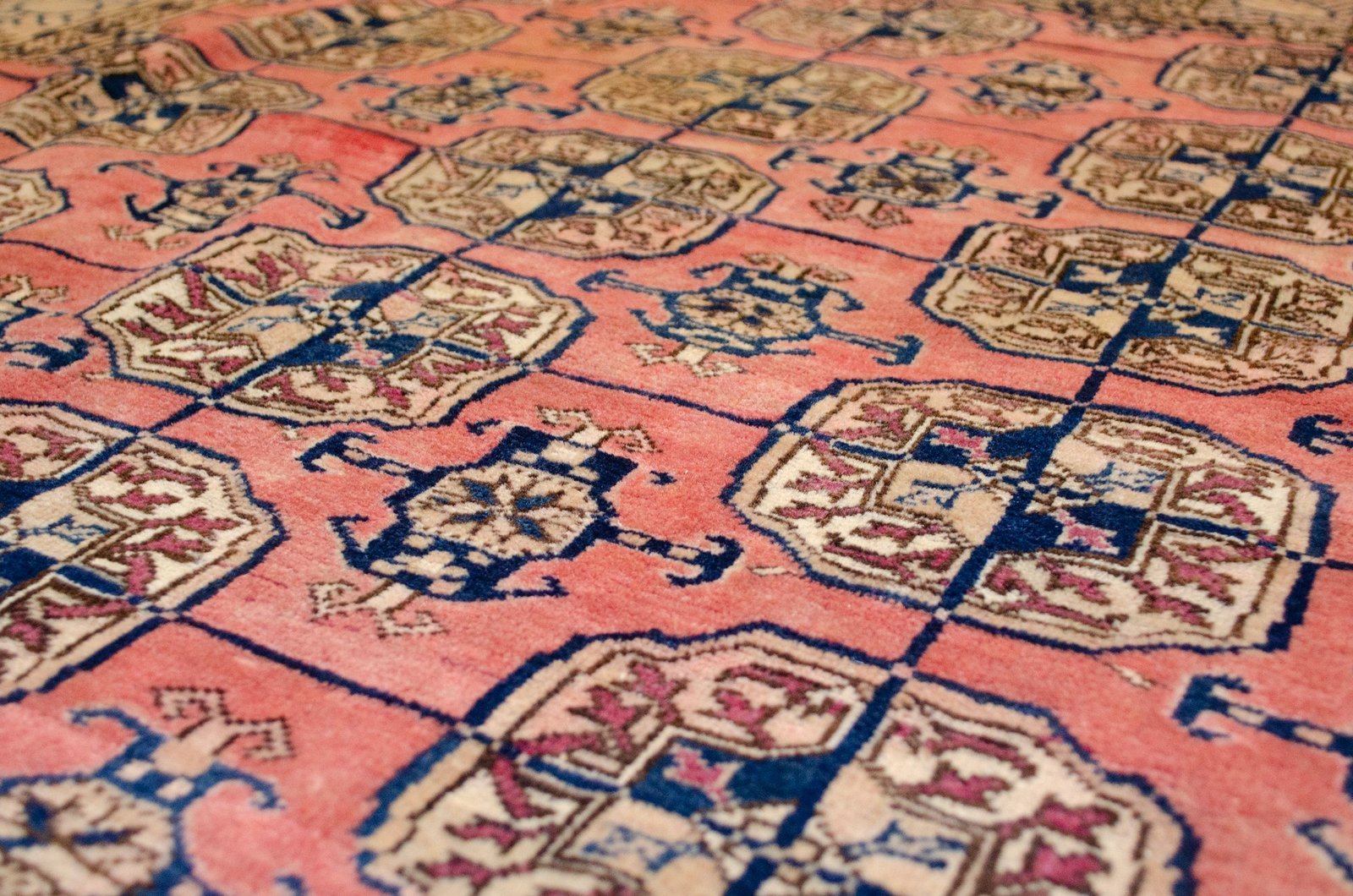 M419-Angel fine-weave-turkoman-collector-rug-sheen