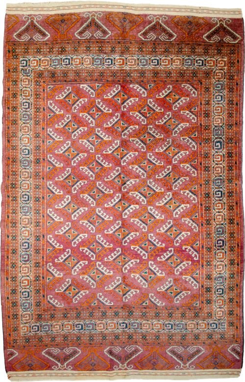 antique-yomut-turkmen-rug-rams-head-motif.jpg