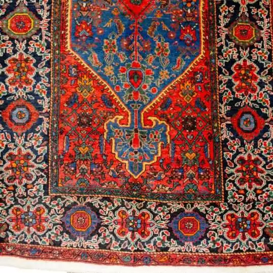 robust-kurdish-style-rug-herati-design.jpg