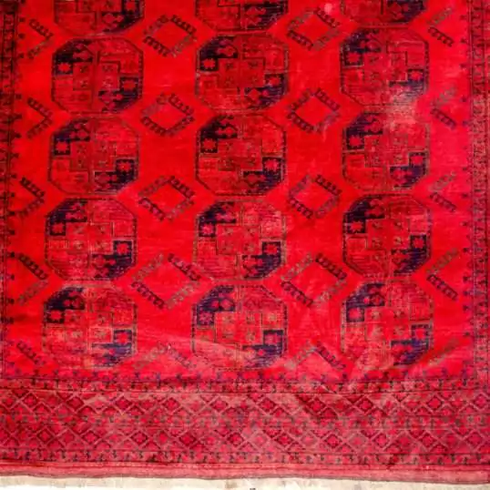 elephant-foot-gul-tribal-persian-rug.jpg