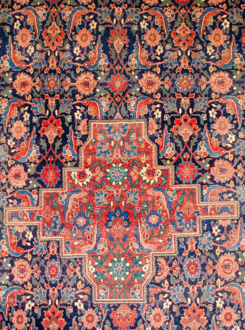H393-Close-up1 fine-weave-low-pile-senneh-herati-rug.jpg