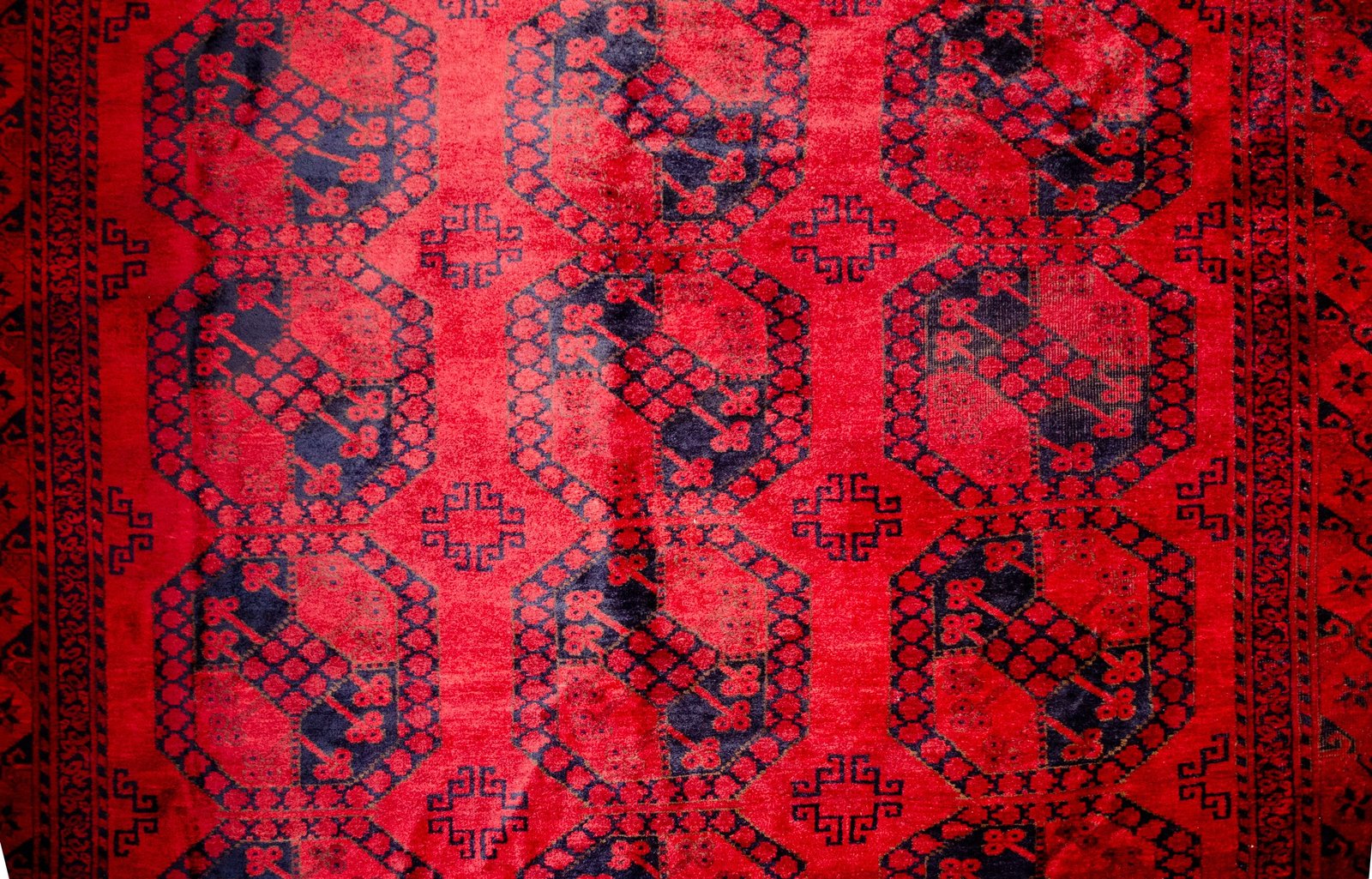H394-Close-up1 elephant-foot-gul-two-tone-rug.jpg
