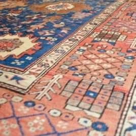 geometric-cloudband-medallion-persian-rug.jpg