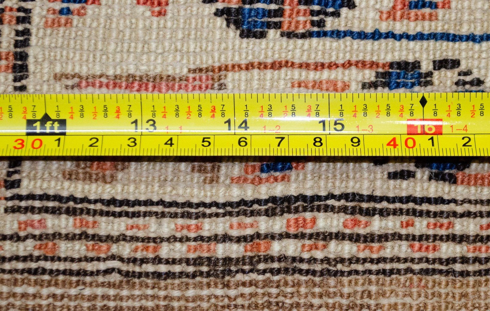H395-Back geometric-cloudband-medallion-persian-rug.jpg