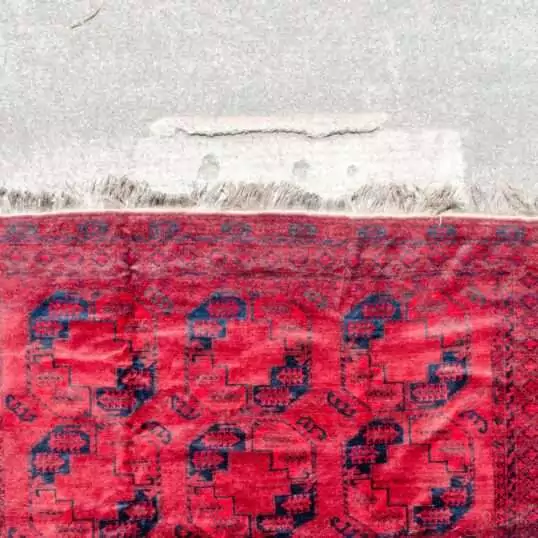 three-row-elephant-foot-design-rug.jpg