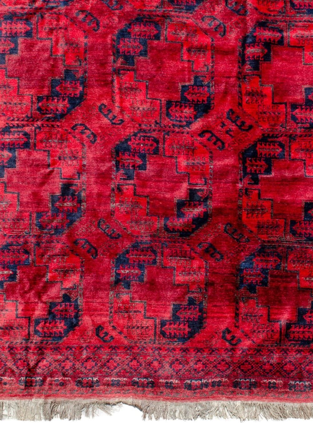 H397-Close-up2 three-row-elephant-foot-design-rug.jpg