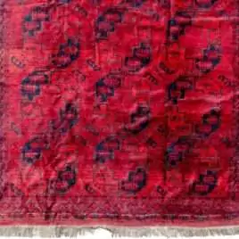 three-row-elephant-foot-design-rug.jpg