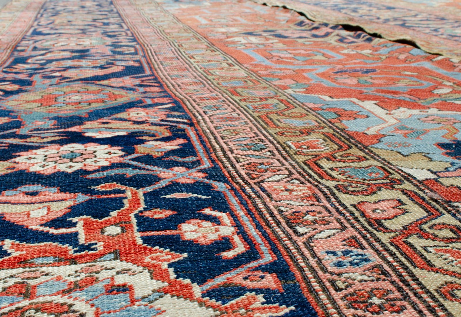 H399-Angle navy-blue-samovar-border-persian-rug.jp