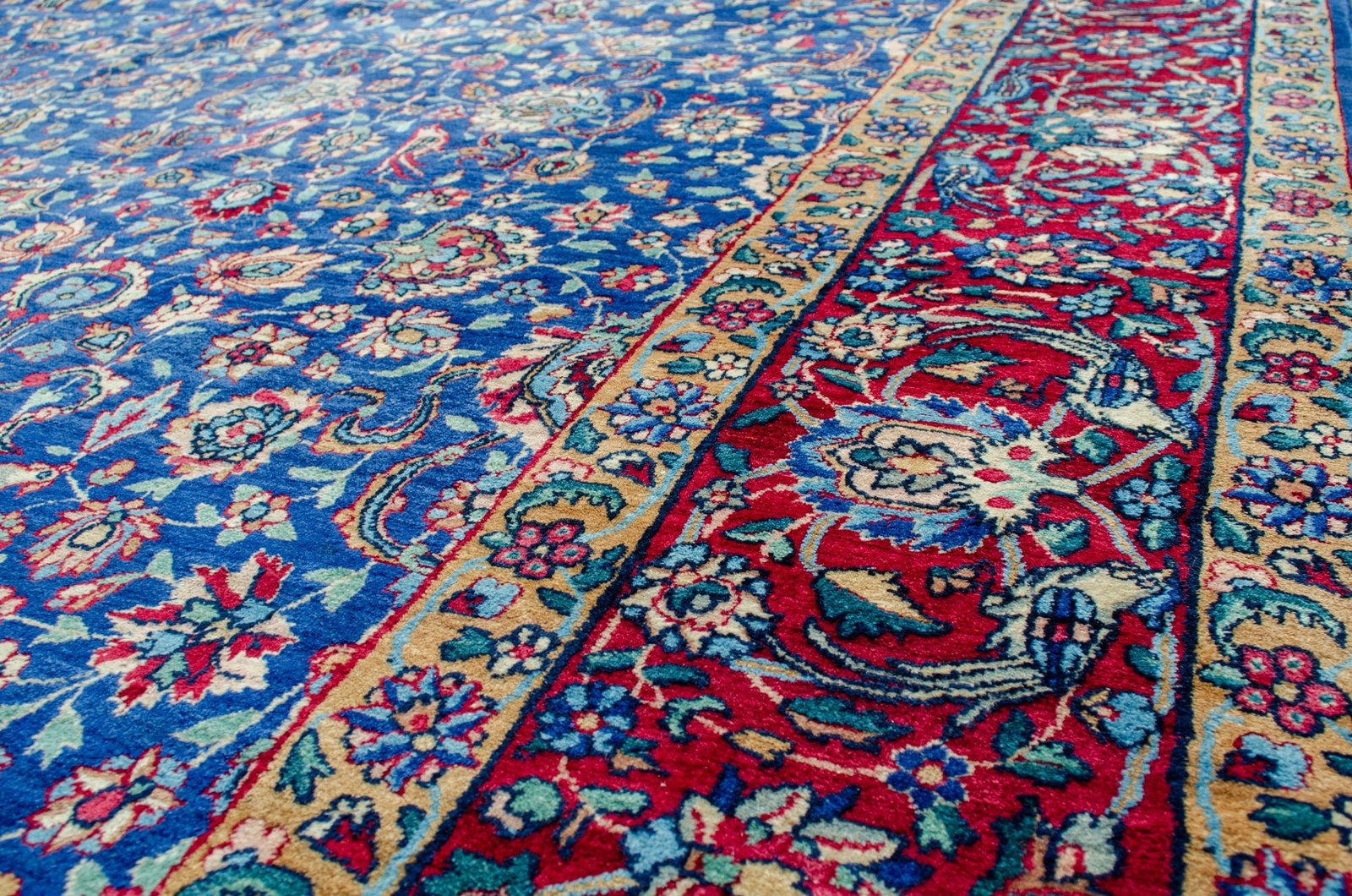 H400-Angle symmetric-floral-and-bird-pattern-yazd-rug.jpg