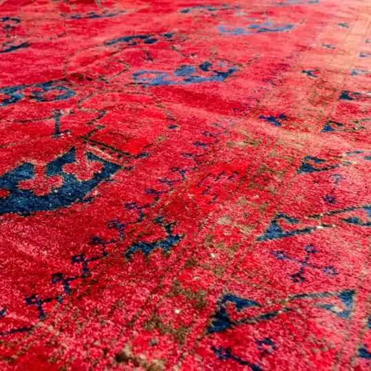 three-row-elephant-foot-tribal-rug-minimalist.jpg