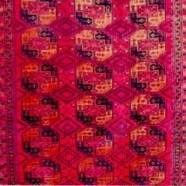 intact-kilim-ends-turkmen-carpet.jpg