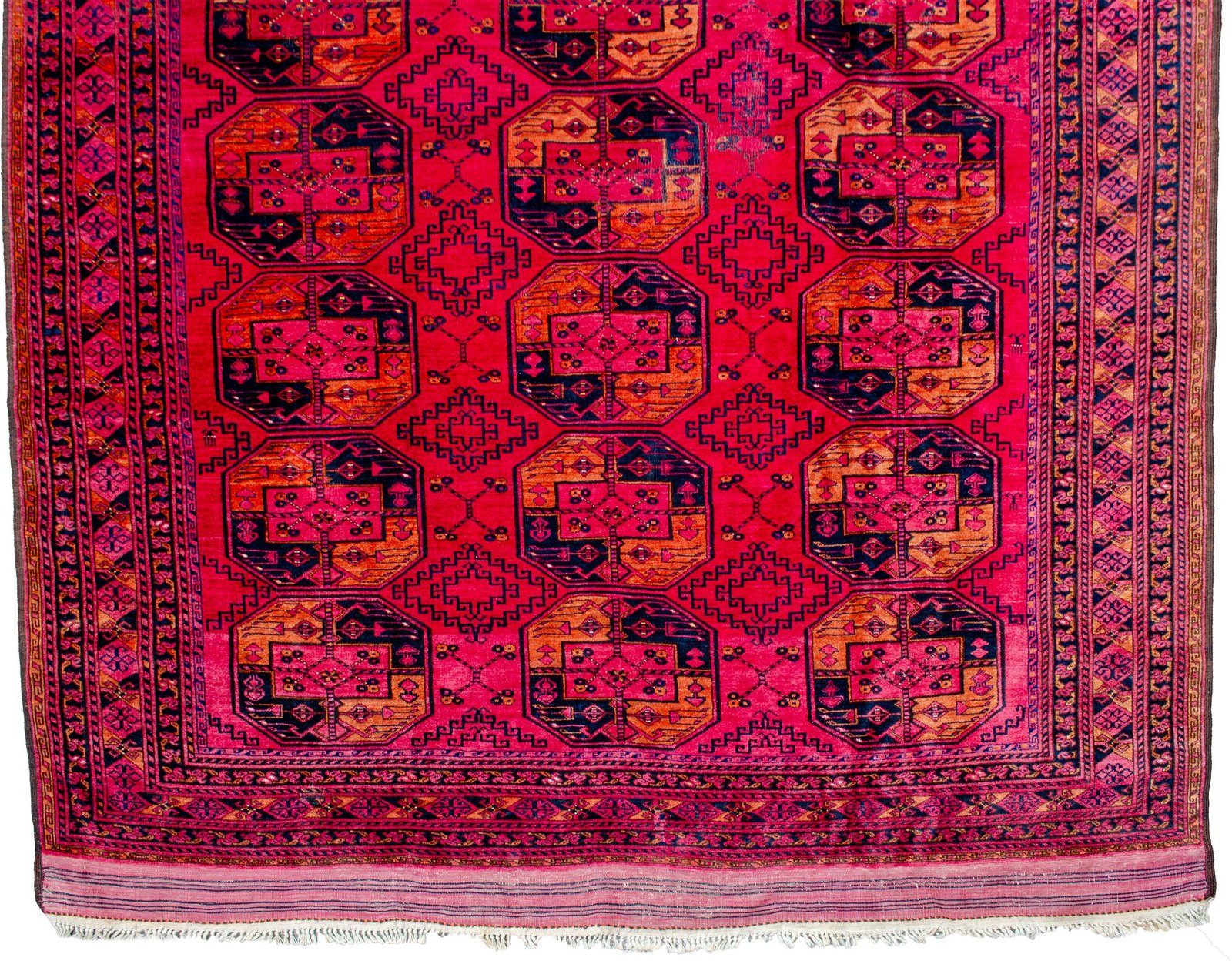 H402-Close-up2 intact-kilim-ends-turkmen-carpet.jpg
