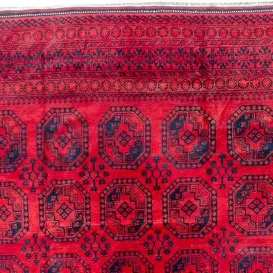 intact-kilim-ends-ersari-rug.jpg