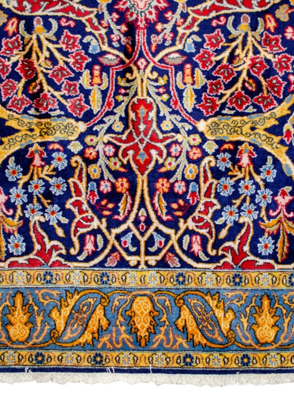 M420-Close-up1 tehran-design-floral-qum-carpet.jpg