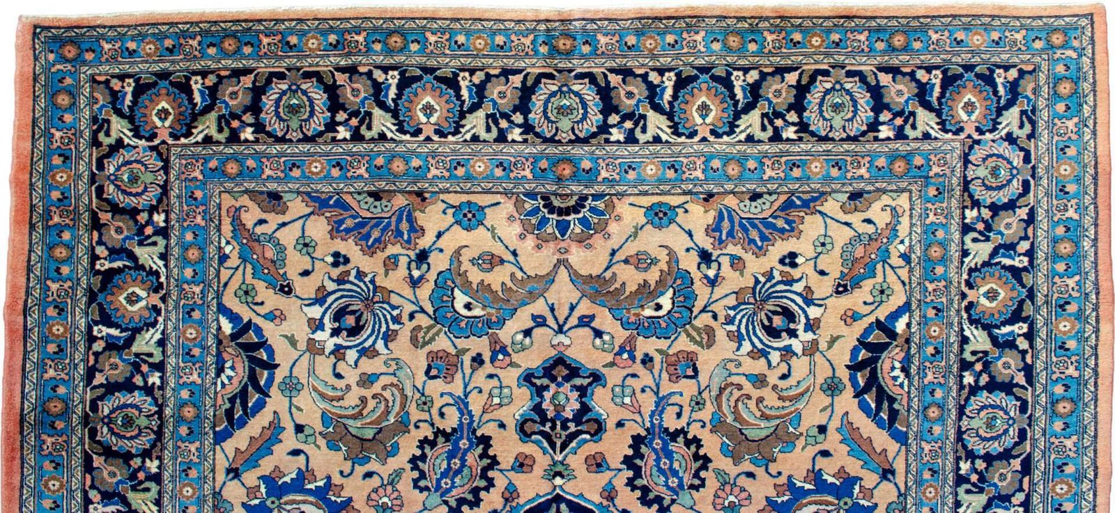 H405-Close-up tabriz-rug-no-spandrels-design.jpg