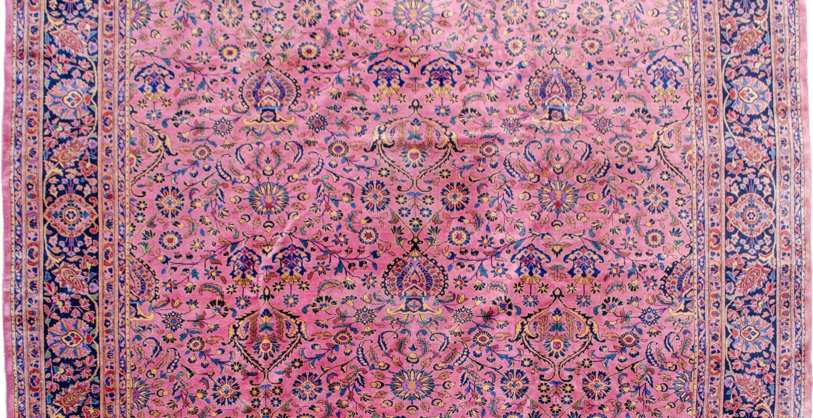 M420-Close-up1 floral-blue-border-lahore-carpet-detail.jpg